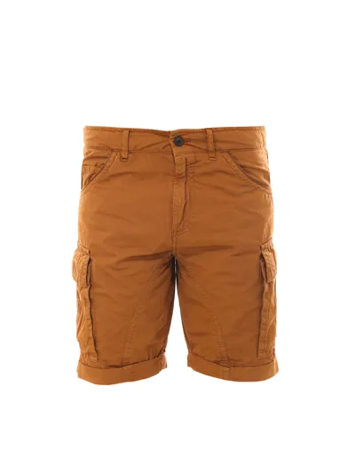 Perfection Gdm Bermuda Shorts In Brown