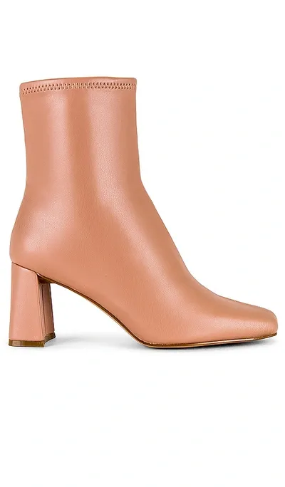 Steve Madden Harli Boot In Tan