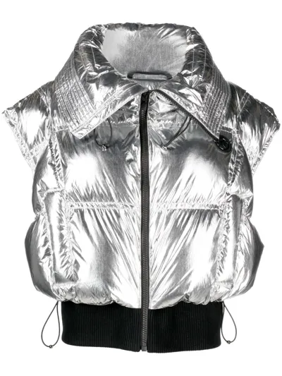 Perfect Moment Sierra Down Vest Xl In Silver-foil