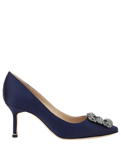 Manolo Blahnik Hangisi Pumps In Navy