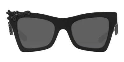 Dolce & Gabbana Eyewear Butterfly Frame Sunglasses In Black