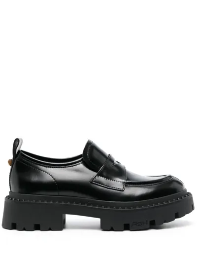 Ash Moccasin Genial Studs 01 In Black