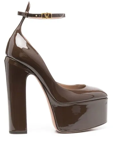 Valentino Garavani Tan-go 155mm Patent-leather Platform Pumps In Beige