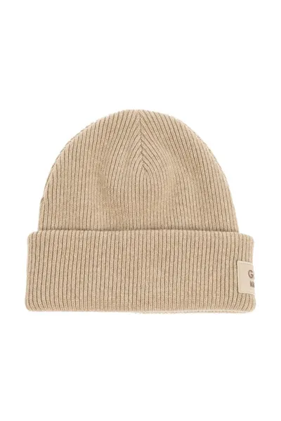 Gucci Logo Patch Ribbed Knit Beanie In Beige