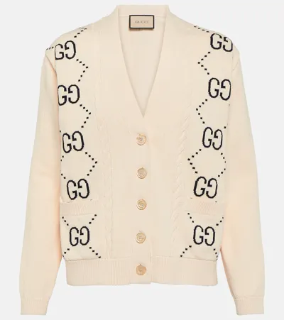 Gucci Gg-jacquard V-neck Cardigan In 아이보리,블루