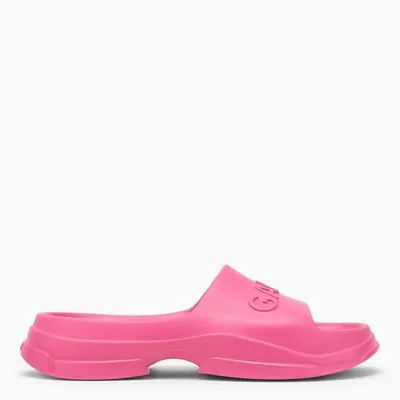 Ganni Logo Rubber Pool Slides In Fuchsia