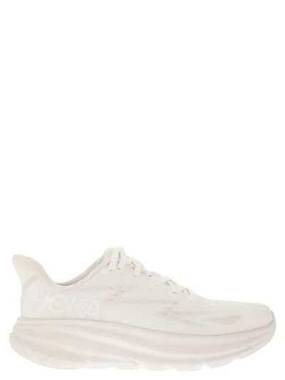 Hoka Bondi 8 Sneaker In White / White