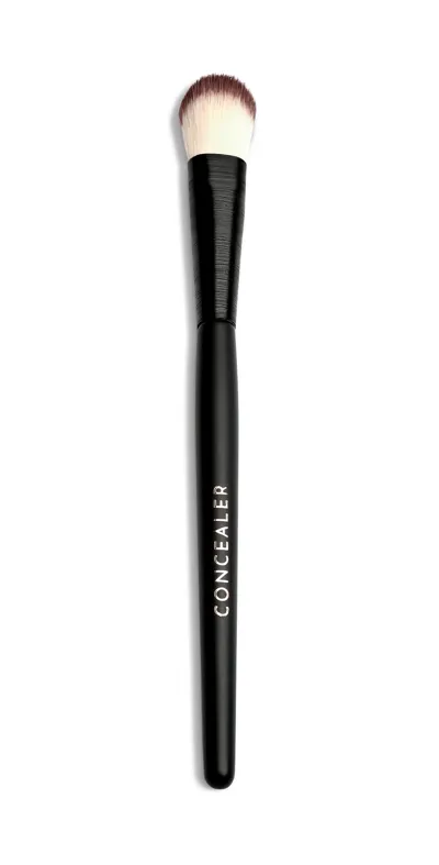 Lawless Concealer Brush No Color In White