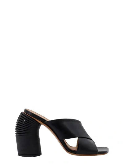 Off-white Spring Mules Mit Gekreuzten Riemen In Black