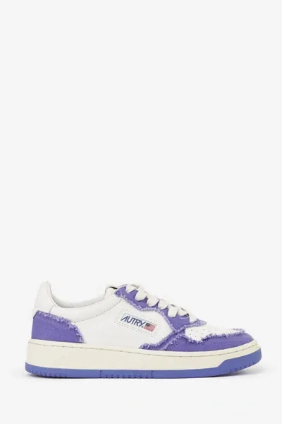 Autry 01 Low Sneakers In White Leather In Blau