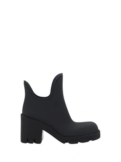 Burberry Marsh Ankle Boot In Black