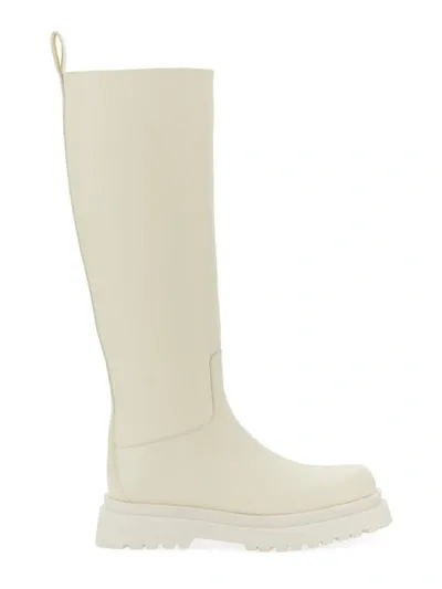 Leonie Hanne X Liu Jo Leather Boot In White