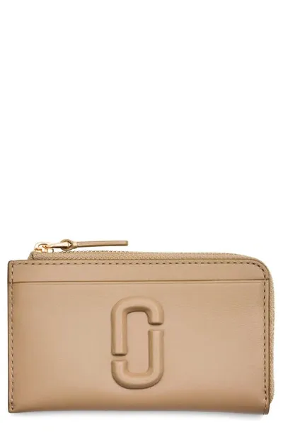 Marc Jacobs The Top Zip Multi Leather Card Holder In Camel