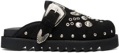 Toga Virilis Eyelet Metal Sabot In Black