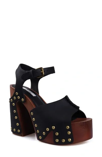 Zigi Milas Ankle Strap Sandal In Black Leather