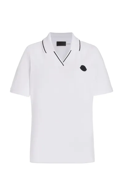 Moncler Logo Polo Shirt In Bianco