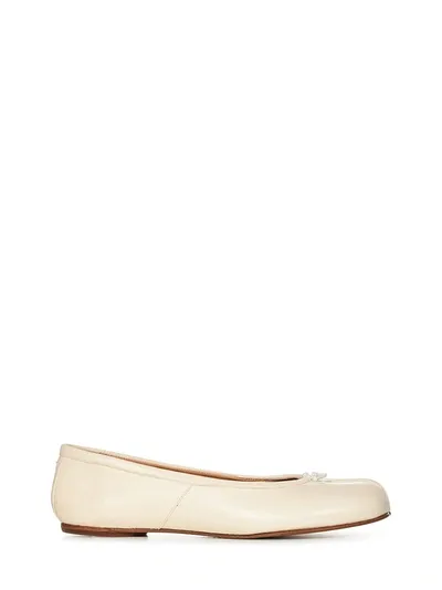 Maison Margiela 10mm Tabi Vintage Leather Ballerinas In Cream