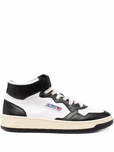 Autry Sneakers Con Design Color-block In Black