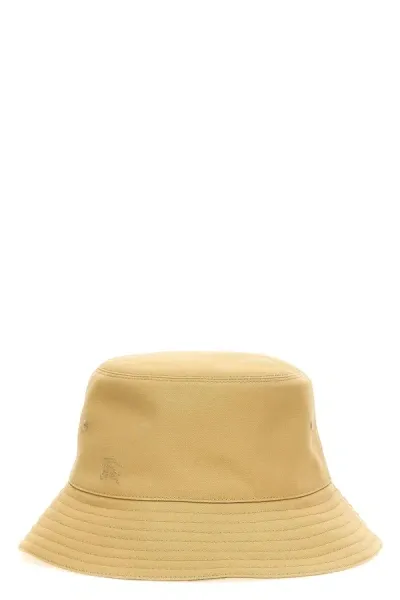 Burberry Reversible Bucket Hat In Cream