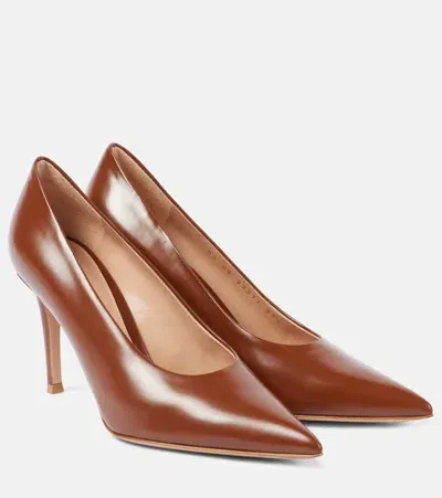 Gianvito Rossi Gianvito 85 Leather Pumps In Brown