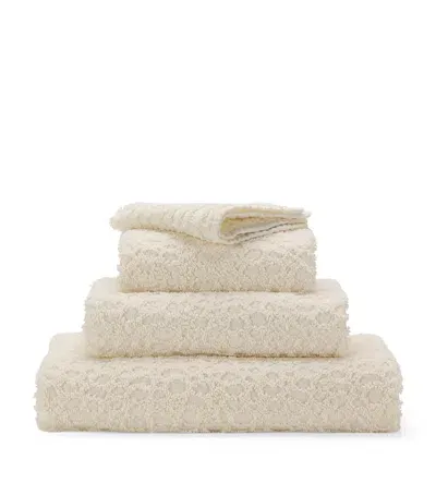 Abyss & Habidecor Egyptian Cotton Lodge Bath Towel In Ivory