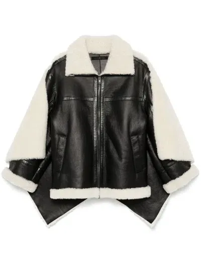 Alainpaul Shearling-cape Jacket In Schwarz