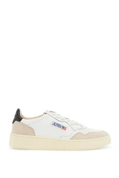 Autry Leather Medalist Low Sneakers In Beige