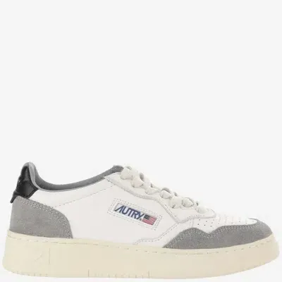 Autry Medalist Low Leather Sneakers In White