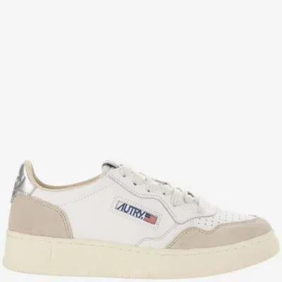 Autry Medalist Low Leather Sneakers In Bianco