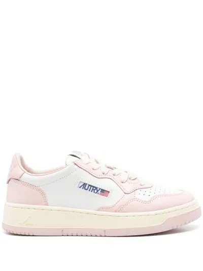 Autry Medalist Low Leather Sneakers In Pink