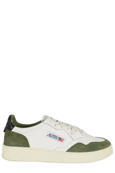 Autry Medalist Sneakers In White And Green Calf Leather In Mil Black