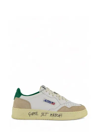 Autry Medalist Low Sneakers In White