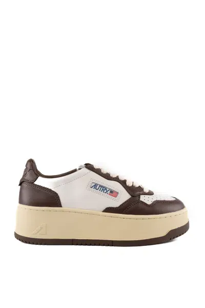 Autry Medalist Platform Sneakers In Leather In White/chestnut