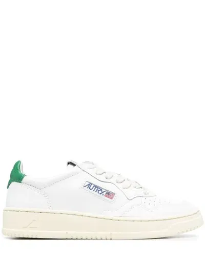 Autry Medalist Sneakers In White