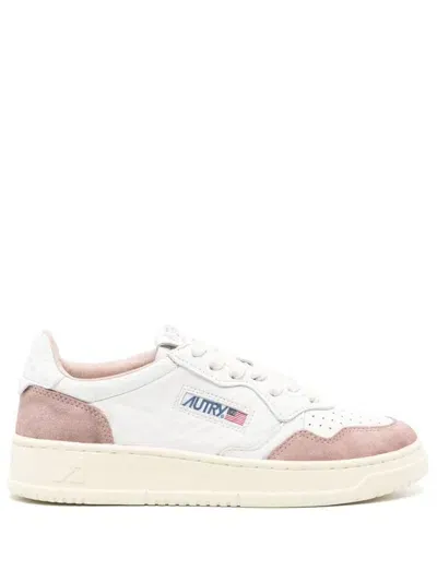 Autry Medalist Leather Sneakers In White