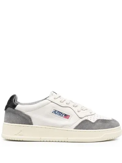 Autry Sneakers Medalist Low Man In White