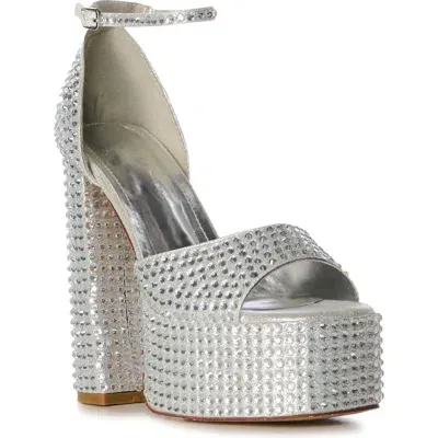 Azalea Wang Wilmore Platform Sandal In Silver