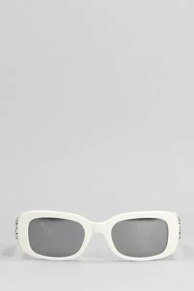 Balenciaga Dyn Sq 2.0 Sunglasses In White