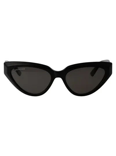 Balenciaga Eyewear In 001 Black Black Grey