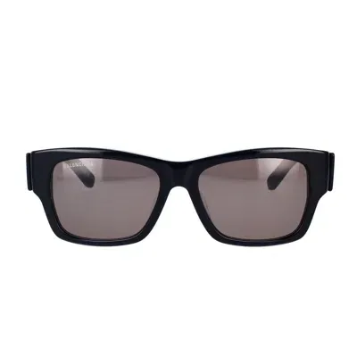 Balenciaga Eyewear In Black