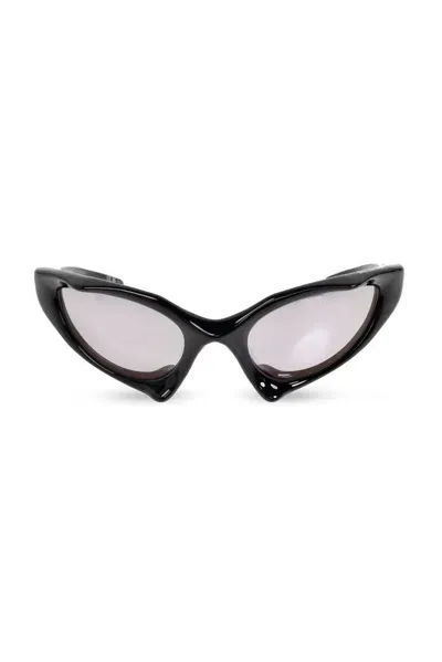 Balenciaga Eyewear Cat In Black