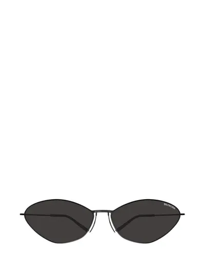 Balenciaga Eyewear Cat In Black