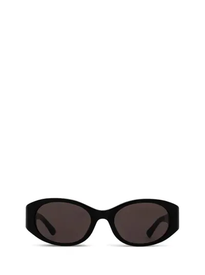 Balenciaga Eyewear Oval Frame Sunglasses In Black