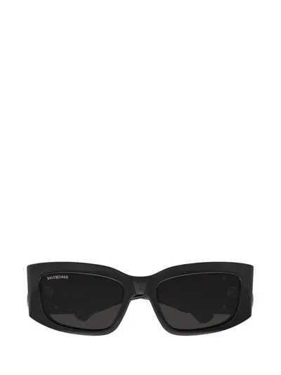 Balenciaga Eyewear Rectangualr Frame Sunglasses In Black