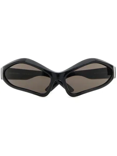 Balenciaga Fennec Oval Sunglasses In Black