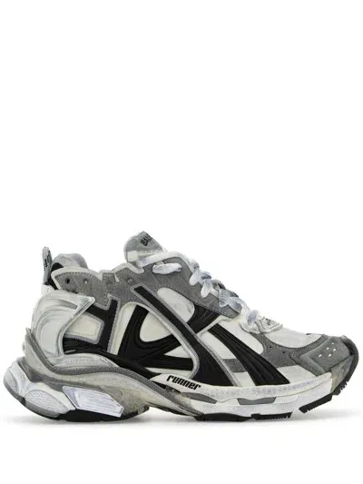 Balenciaga Runner Grey Low Top Sneakers With Worn-out Effect Woman In Black White