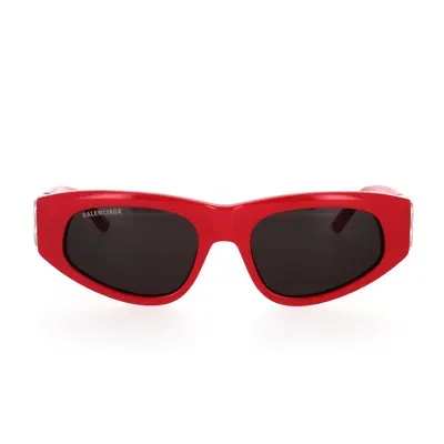 Balenciaga Sunglasses In Red