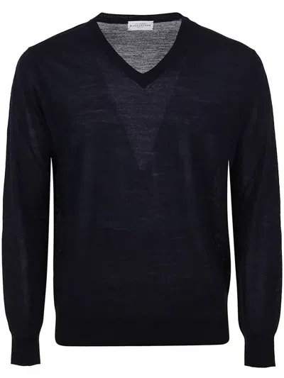 Ballantyne V Neck Pullover Clothing In Blue