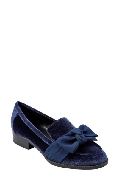 Bandolino Bow Loafer In Dark Blue Velvet