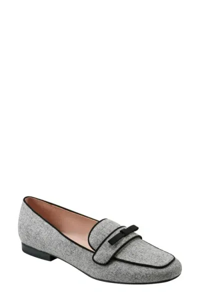 Bandolino Meonna Loafer In Light Grey